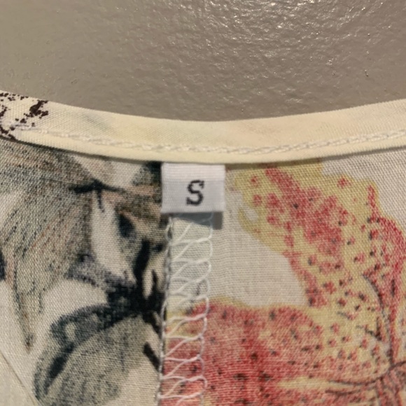 Long Women’s Maxi Dress - Picture 3 of 4